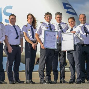 AiBT pilots with AOC Certificate at Francazal