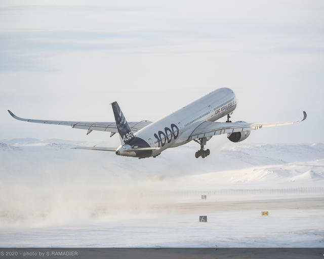 A350-1000 Airbus MSN059 - take off Airbus A350-1000 taking off in a snowy environment