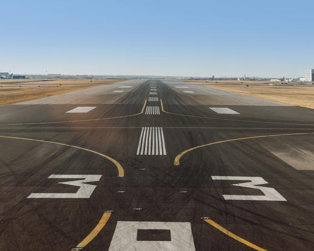 takeoff runway takeoff runway