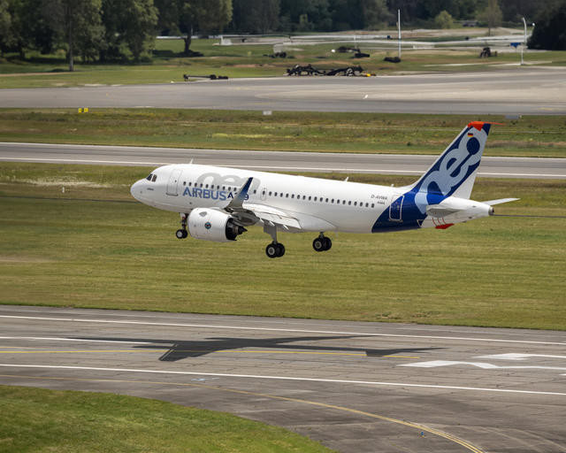 A319neo landing A319neo landing