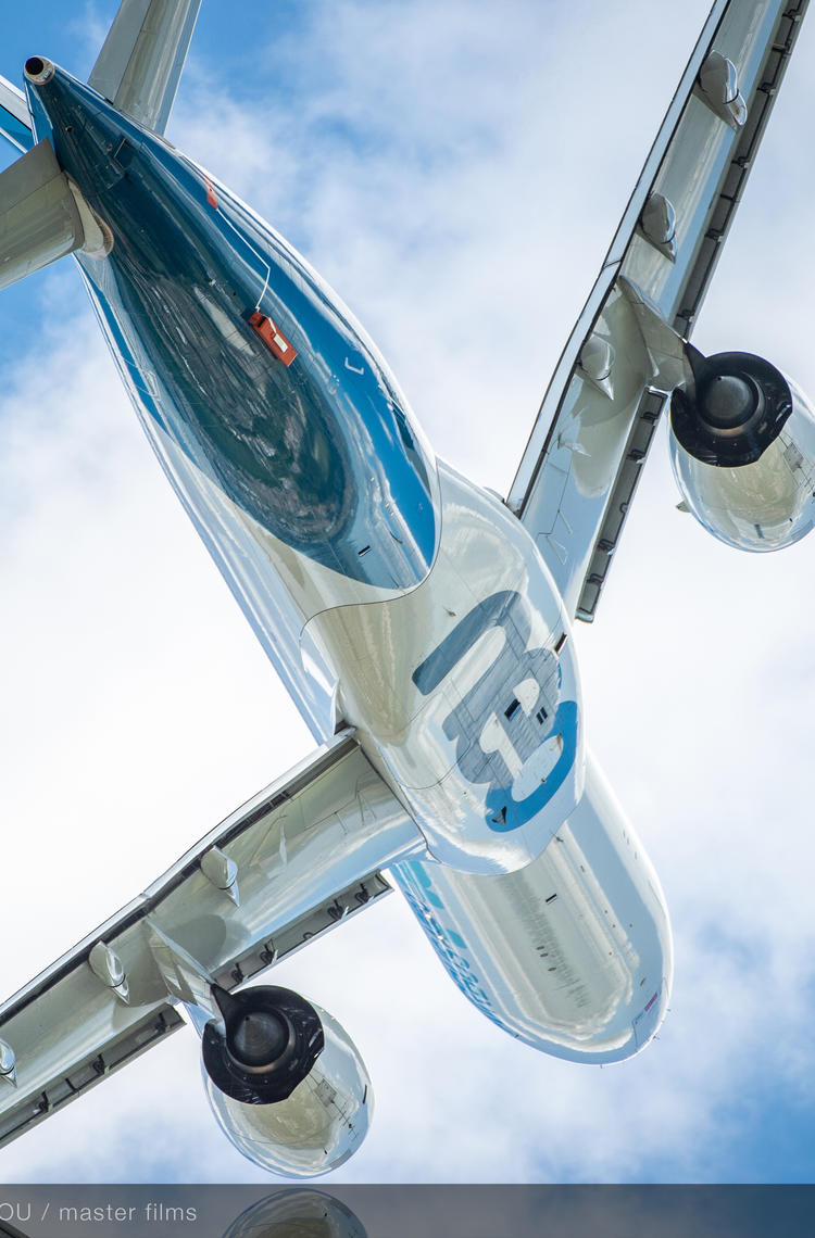 A330neo flying A330neo flying