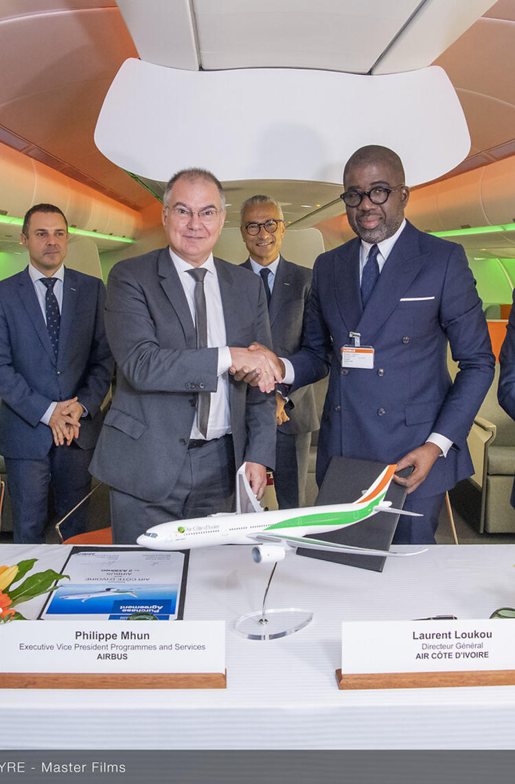 Airbus a330-delivery-to-air-cote-d-ivoire-signature Airbus a330-delivery-to-air-cote-d-ivoire-signature
