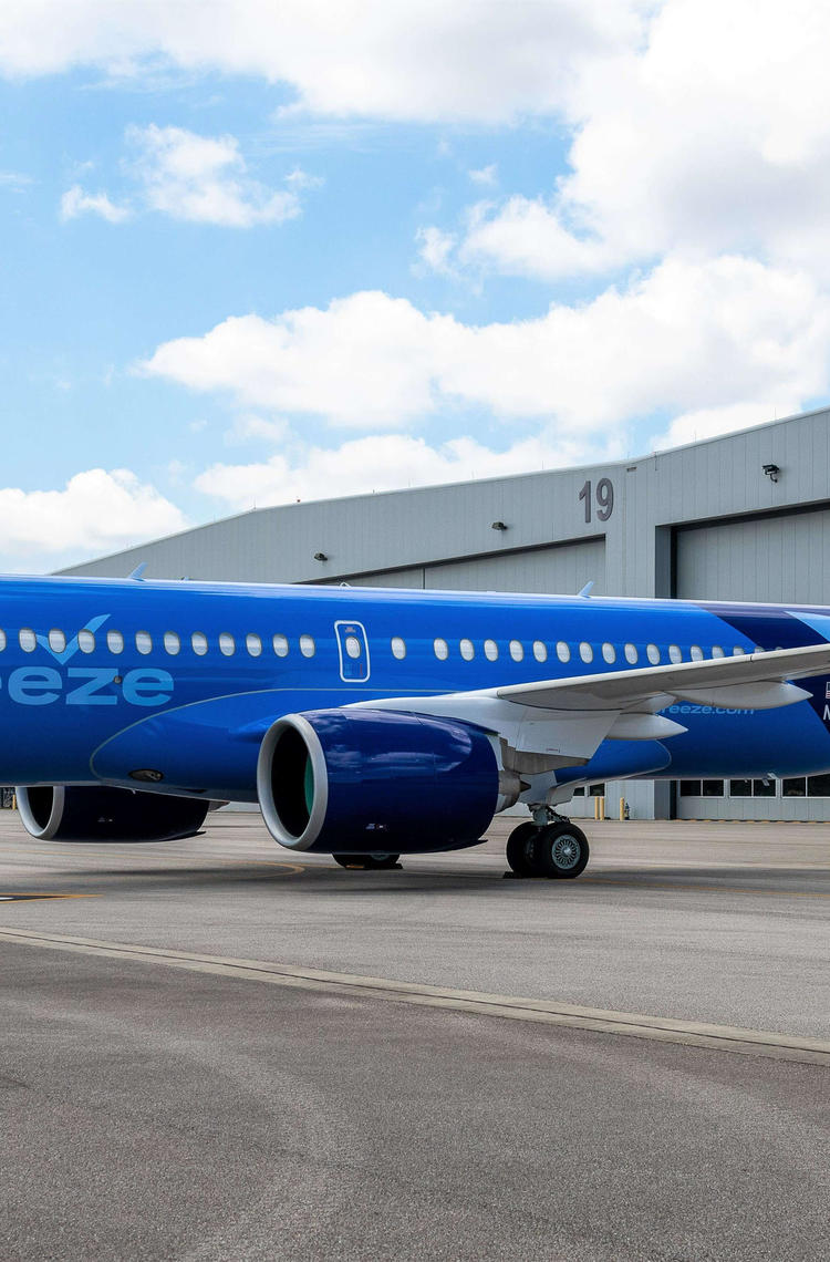 A220-300 A220-300