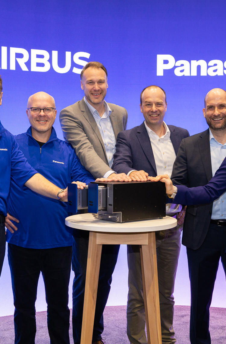 Airbus and Panasonic Avionics to co-develop the future Connected Aircraft platform Airbus and Panasonic Avionics to co-develop the future Connected Aircraft platform
