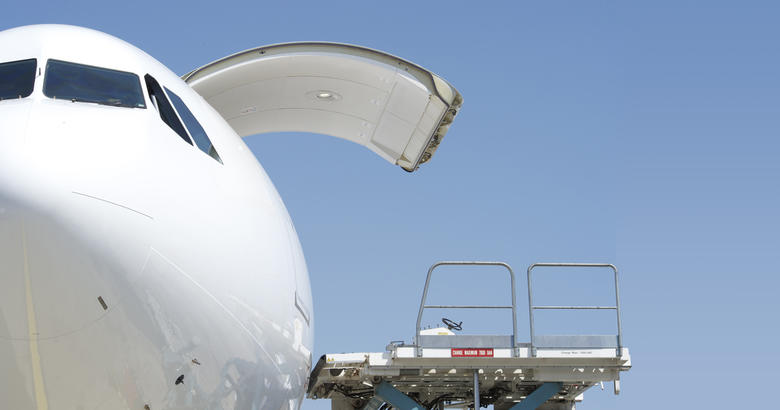 A330-200F AIRBUS - NOSE CLOSE UP