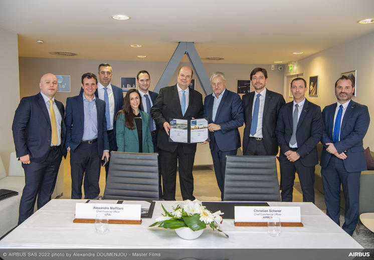 Azul A350 FHS signature