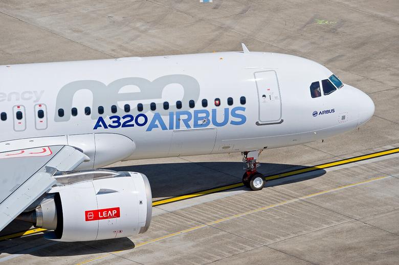 A320neo taxiing